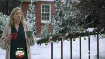 - You're doing a good thing,
Jennifer, - Sister Swap: A Hometown Holiday