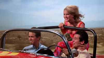 You're doing it, baby. - Hot Rods to Hell