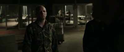 - You're drunk, mate.
- No... Not drunk enough. - Renegades