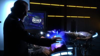 You're fighting it. - Smallville