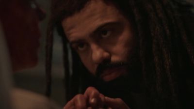 You're going to be a father. - Snowpiercer