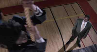 You're going down, Rolle.
Smith is putting you away. - The Substitute