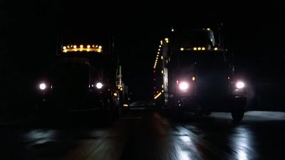 You're going in the wrong direction - Planes, Trains &amp; Automobiles