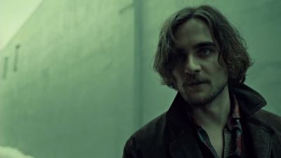You're going to make some calls. - Hemlock Grove