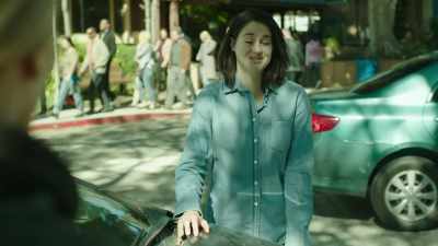 You're going to schedule a playdate
between Chloe Mackenzie and Amabella? - Big Little Lies