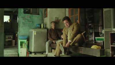 You're going to the bank? - Along with the Gods: The Last 49 Days