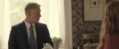 You're gonna be late. - It Ends with Us