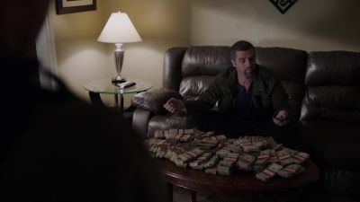 You're gonna dial 911 - Chicago P.D.