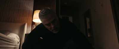 You're gonna get blood on your sweater. - Wolfs