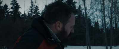You're gonna have to go, mate. - Blood and Snow