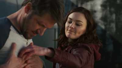 - You're gonna help me get him back. - Scarlett
