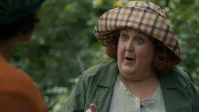 You're gonna hold - Frankie Drake Mysteries