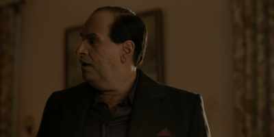 You're gonna tell him you
sat down with me and Sofia - The Penguin