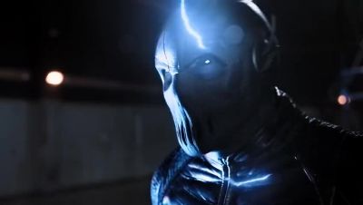 You're gonna want to see this, son. - The Flash
