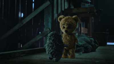 You're handsome! Are all bears shiny
or do you use conditioner? - Teddy's Christmas