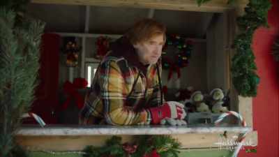You're helping me deliver800 words by Friday. - Christmas Connection