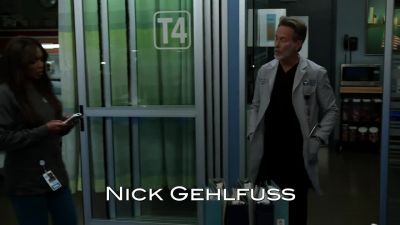 You're here early. - Chicago Med