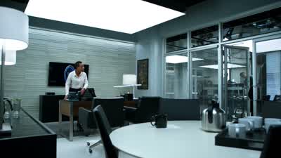 You're here late. - Blindspot