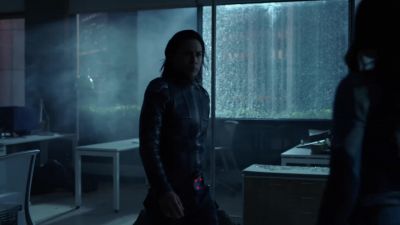 You're here. - Supergirl