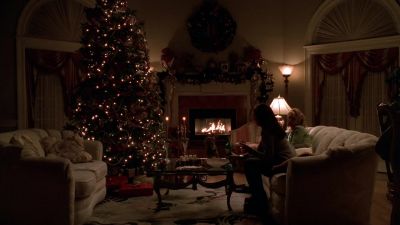 You're home early. - The Sopranos