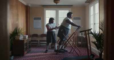 You're in great shape,
but your pelvis is kinked. - An Evening with Beverly Luff Linn