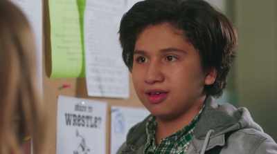 You're in my physics class.
I'm Annie. - Grand Daddy Day Care