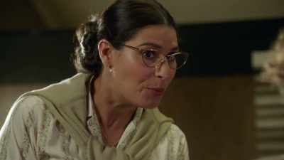 You're in trouble.
She's trying to help you, Milo. - Ms Fisher's Modern Murder Mysteries
