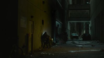 You're just gonna put your foot here. - The Last of Us