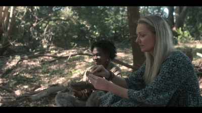 -You're just trying to get attention.
-I'm not! - Eden