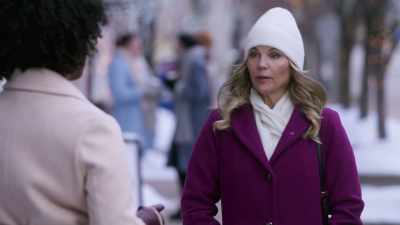 - You're kidding?
- But it's okay, - Fall Into Winter
