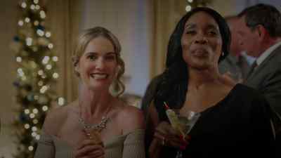 You're kidding! Finally! - Unwrapping Christmas: Mia's Prince