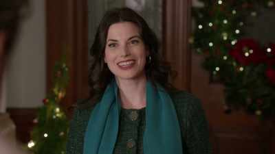 - You're kidding.
- Okay. I can explain. - Believe in Christmas