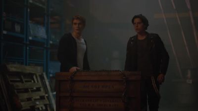 You're late. - Riverdale