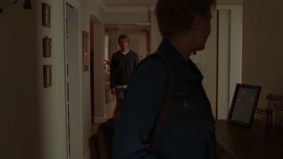 You're late. - Stargate SG-1