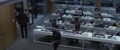 You're late.
The class action is in there. - The Good Fight