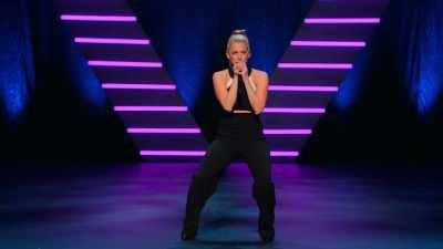 You're like that goat in the cage - Iliza Shlesinger: Unveiled