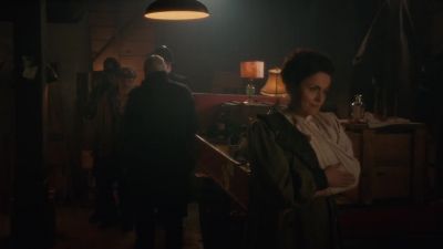 - You're lucky she's alive. - Murdoch Mysteries