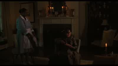 You're making it hotter, flapping your arms like that, Minny. - The Help