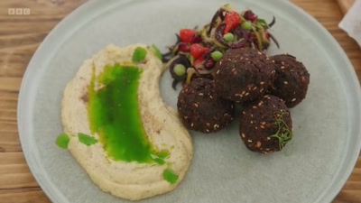 You're making your own flatbreads,
your hummus, falafel. - Young Masterchef
