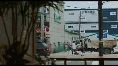 You're Mr. Lee Byeong-gu's guardian? - My Punch-Drunk Boxer