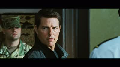 You're my attorney. - Jack Reacher: Never Go Back