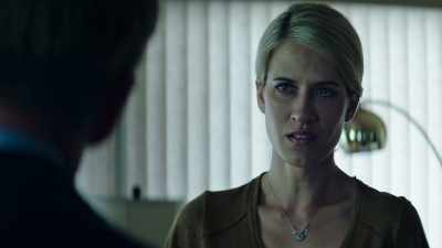You're that next guy. - The Crossing