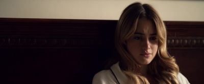 You're nice, Lucy. - Tell Me Lies