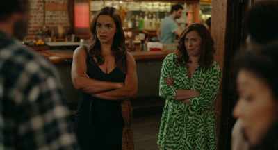 You're not a nice person, okay? - Bar Fight