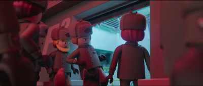 -You're not allowed in there!
-Hal! - Playmobil: The Movie