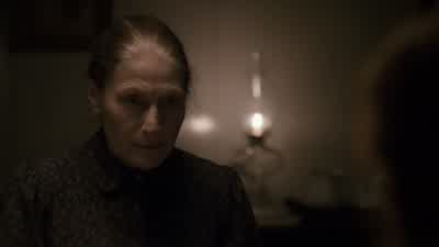 You're not eating at all. - Anne with an E
