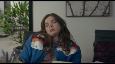 You're not funny. - The Edge of Seventeen