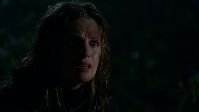 You're not gonna kill me? - Castle