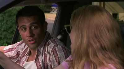 You're not gonna say hi to Fin? - The Station Agent