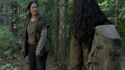 You're not gonna shoot me. - The Walking Dead